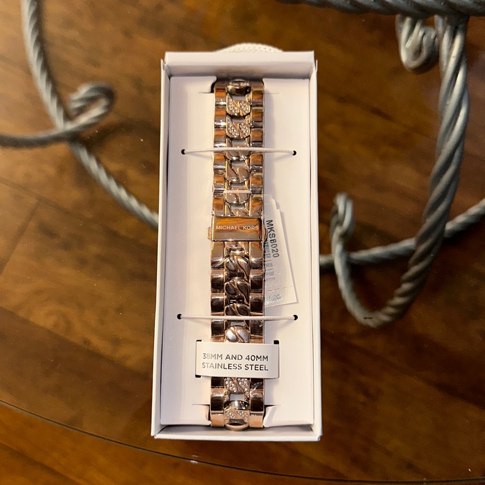 Michael Kors Apple Watch band Gold